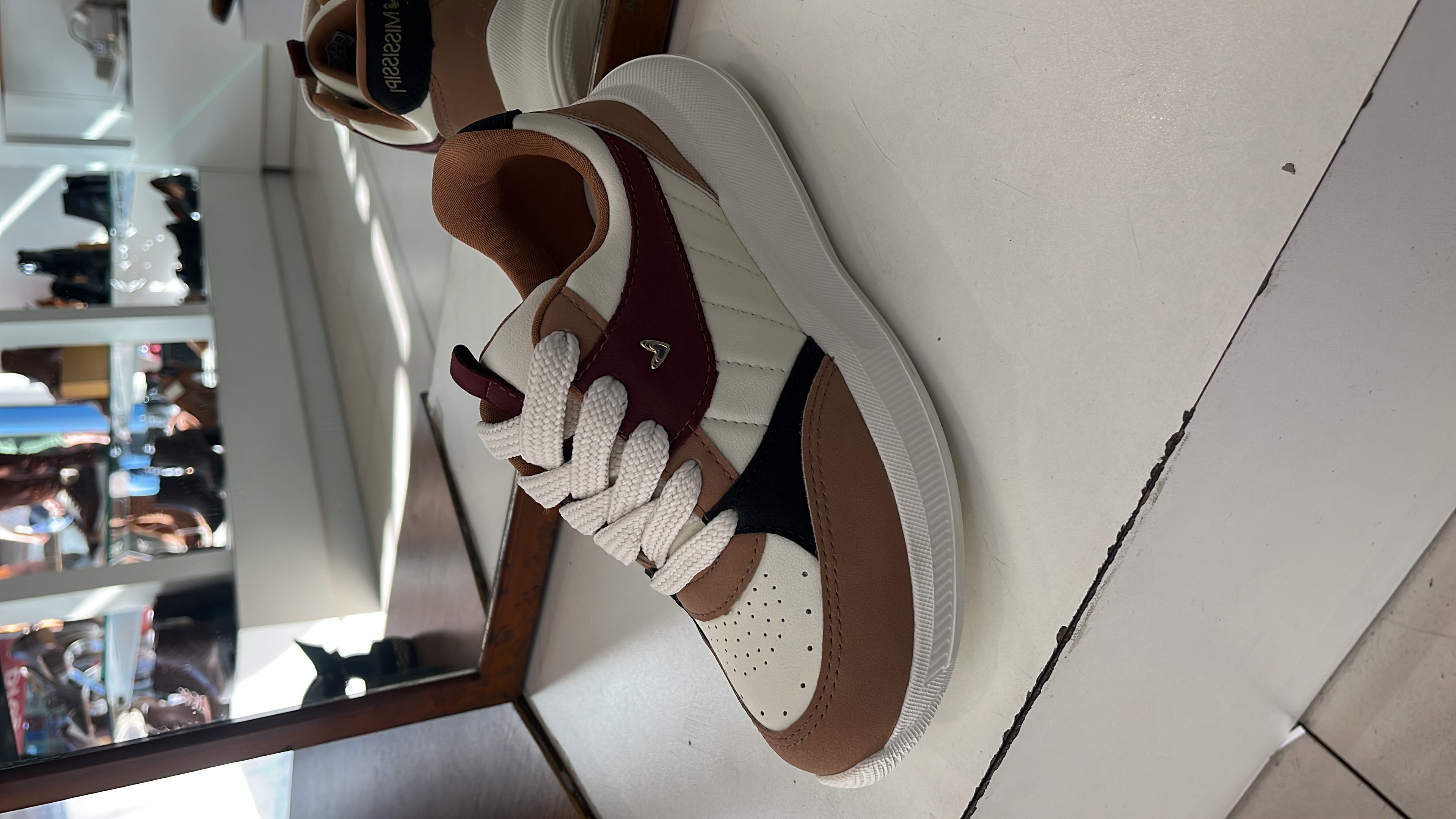 Tênis casual — foto do produto