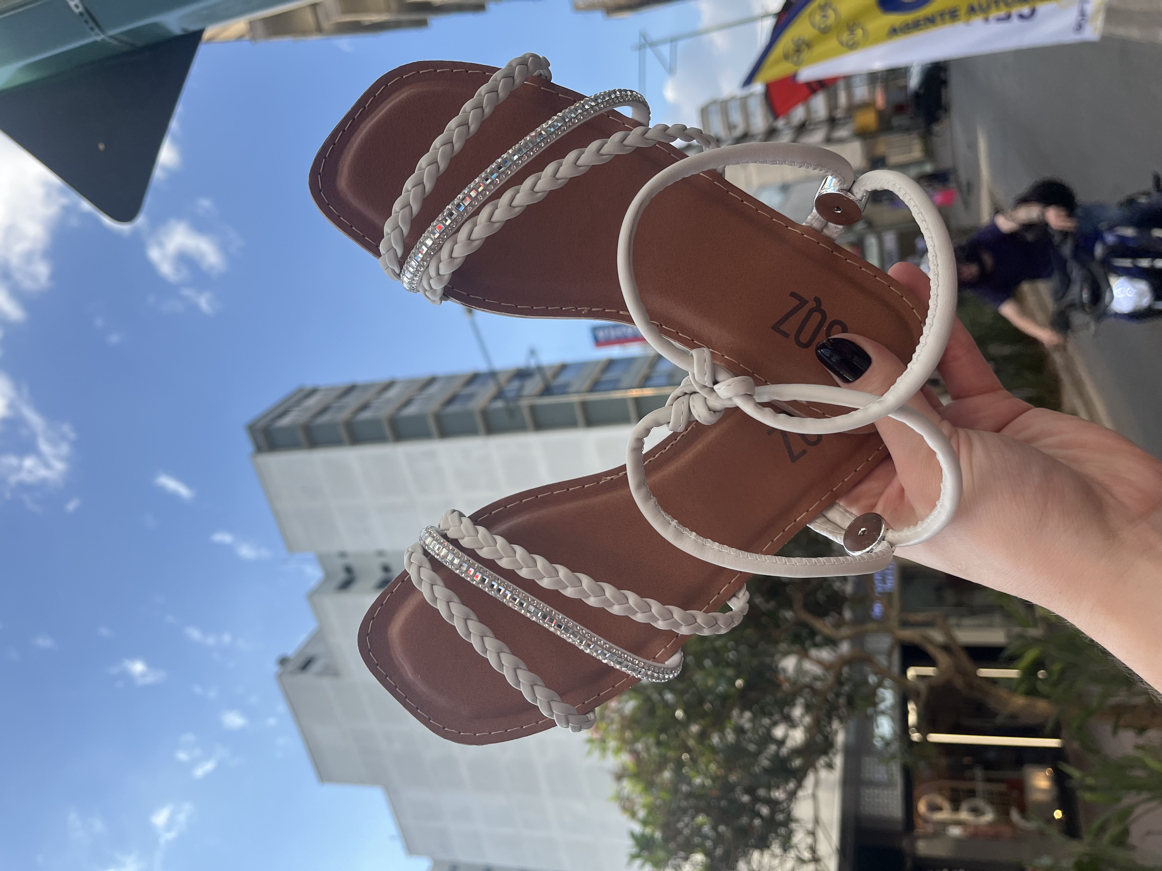 Sandália off white — foto do produto